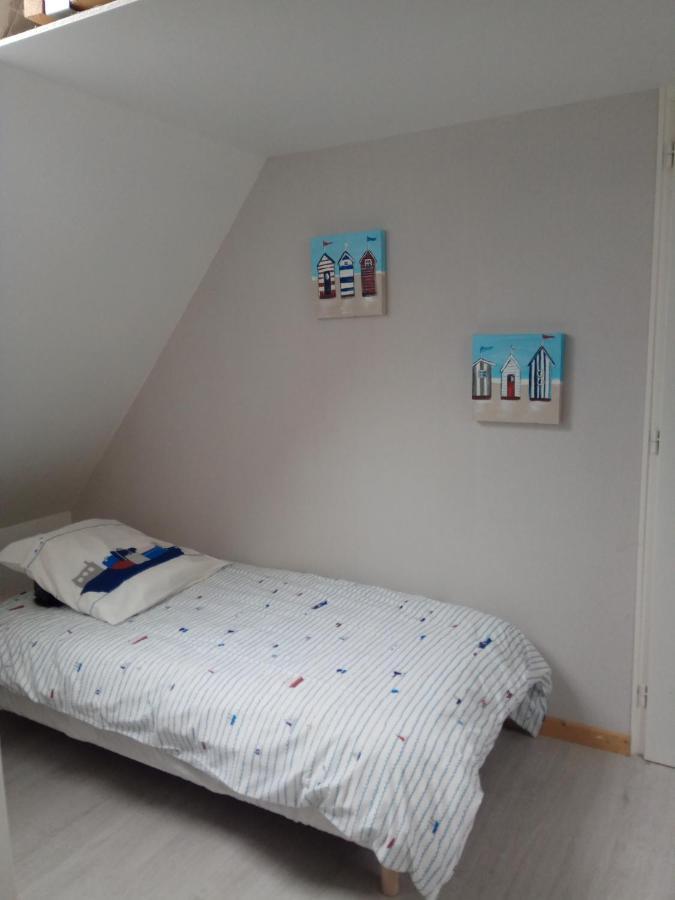 Tante Pim Appartement Neuilly-sur-Eure Buitenkant foto