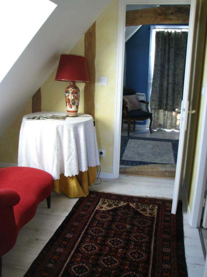 Tante Pim Appartement Neuilly-sur-Eure Buitenkant foto